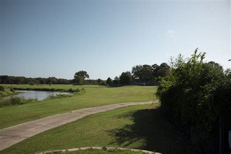 Golf Course - Southern Oaks Country Club