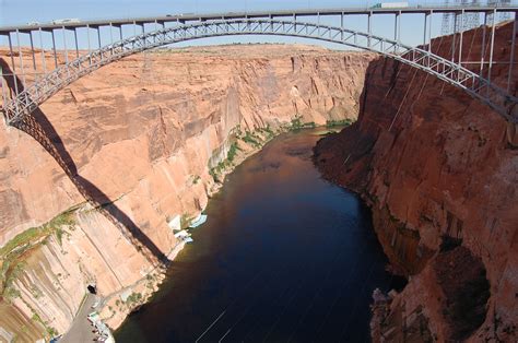 Glen Canyon Bridge en Page: 2 opiniones y 29 fotos