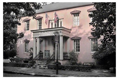 Olde Pink House | Pink houses, Art and architecture, Architecture ...