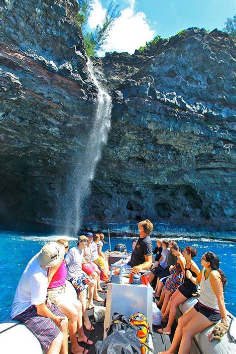 Best Napali Coast Boat Tour Kauai | Na Pali Catamaran Hawaii ...