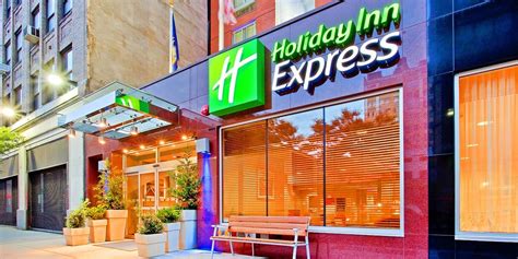 Holiday Inn Express NYC Times Square | Travelzoo