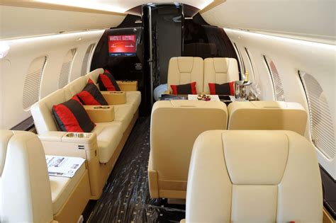 Challenger 605 Private Jet Charter | Stratos Jet Charters