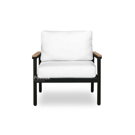 Savannah Outdoor Lounge Chair | Posteak