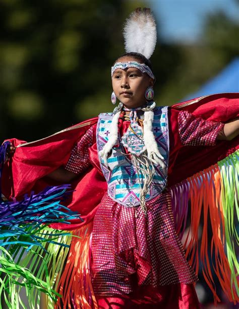 998 Native American Woman Dancing Stock Photos - Free & Royalty-Free Stock Photos from Dreamstime