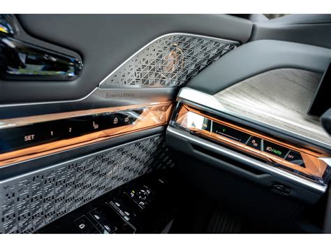 2024 BMW i7: 65 Interior Photos | U.S. News