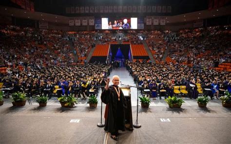 Diana Natalicio presides over final UTEP Commencement, retires with ...