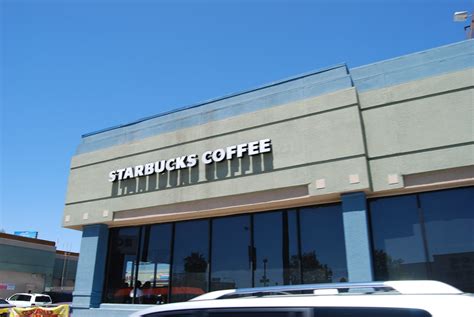 Starbucks Coffee | One of the many Starbucks Coffee in Holly… | Flickr