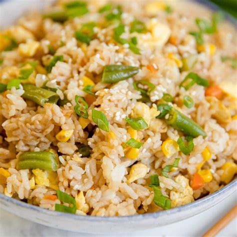 Easy Egg Fried Rice Recipe | YellowBlissRoad.com