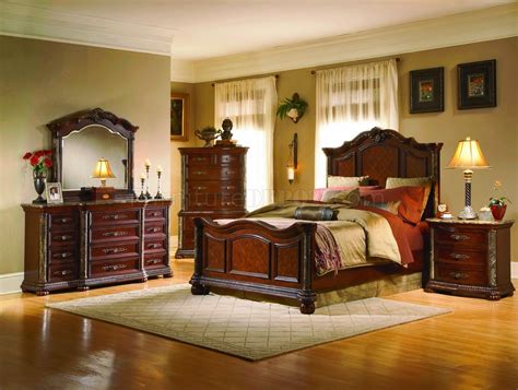 Cherry Finish Mediterranean Classic 5Pc Bedroom Set w/Marble Top