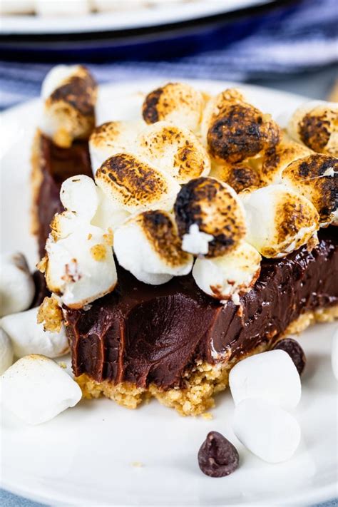 4 ingredient S'mores Pie (4 ingredients) - Crazy for Crust