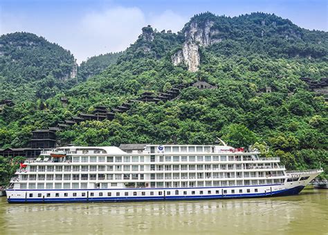 Yangtze River Cruise | River Cruise Lines