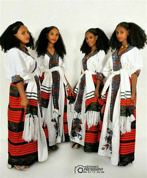 Wollo Amhara women in their cultural clothing. Ethiopian People ...