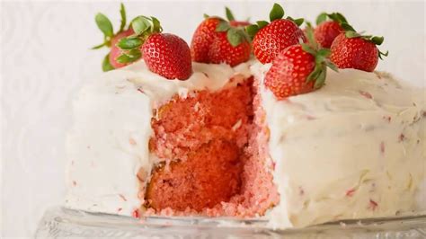 Pillsbury Strawberry Cake Mix Recipes: Delicious Options Just For You - Cake Decorist