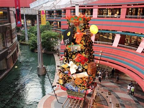 Canal City Hakata. Fukuoka | Japan Deluxe Tours