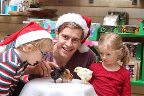 Ireland rugby star Andrew Trimble helps us tackle poverty | Oxfam Ireland