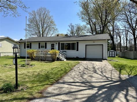 Stevensville, MI Real Estate - Stevensville Homes for Sale | realtor.com®