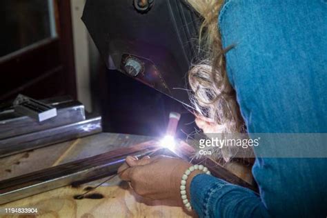 Plasma Arc Welding Photos and Premium High Res Pictures - Getty Images