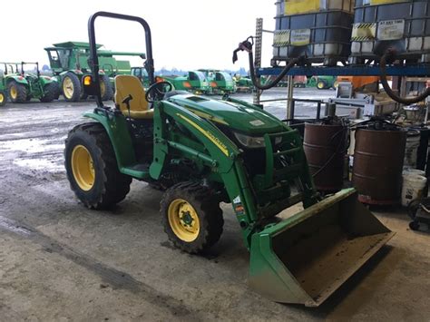 2016 John Deere 3033R - Compact Utility Tractors - John Deere MachineFinder