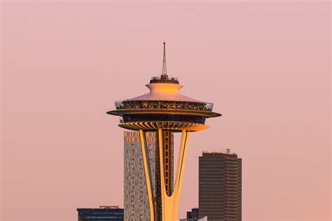 Seattle Skyline Sunset - VAST