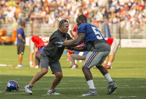 Steve Spagnuolo sets the bar nice and low for Giants defense