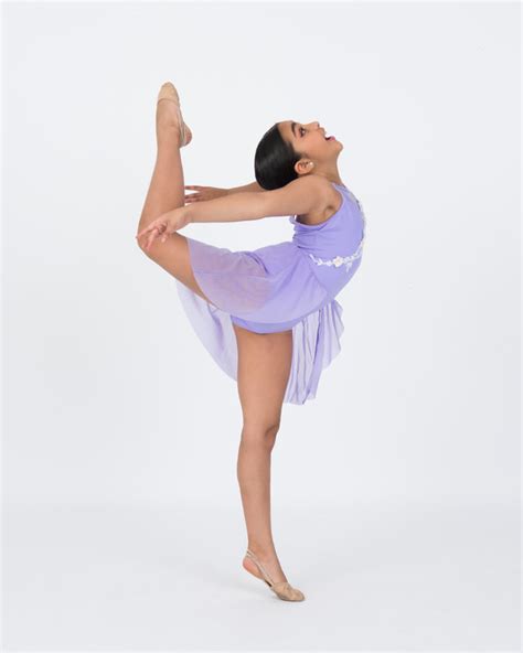 Class Guide - DANIELLE PEYTON DANCE COMPANY