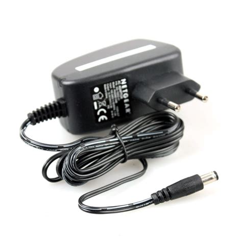 Power Adapter 12V 2.5A – Konnected Inc.