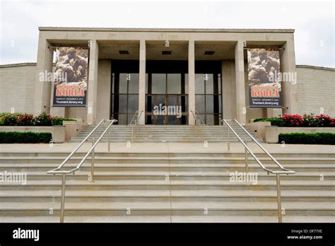 Harry S Truman Presidential Museum and Library Independence Missouri ...