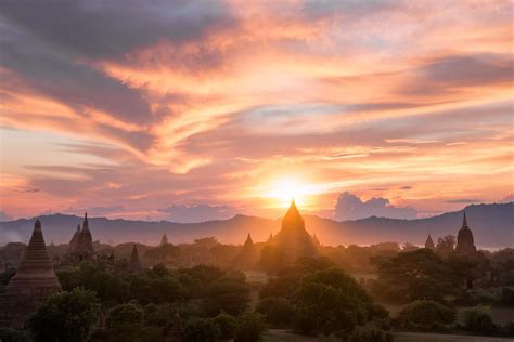 Best locations to watch the sunset in Myanmar