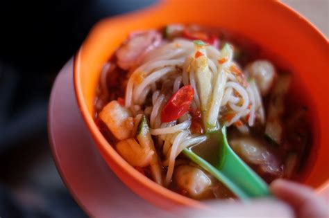 Sandakan Food Guide: Where to get the best Sandakan Food? What are the must eat in Sandakan?