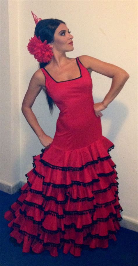 Flamenco dance costume | Dance dresses, Dancer costume, Hot halloween costumes