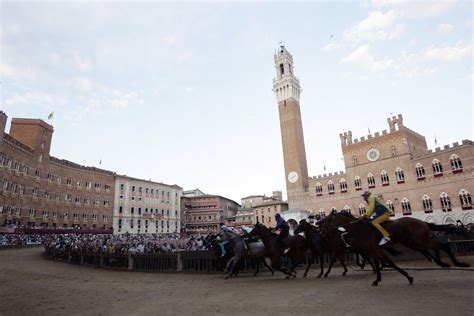 The Palio: Siena, Italy's Medieval Horse Race [PICTURES] | IBTimes