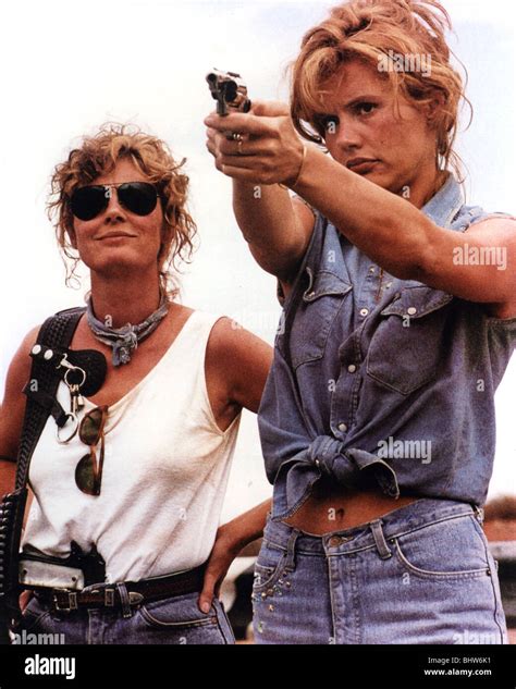 THELMA AND LOUISE - 1991 UIP film with Susan Sarandon at left and Geena Davis Stock Photo - Alamy