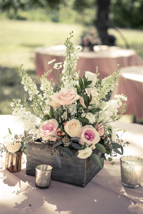 Wedding Arrangement Ideas - SalePrice:67$ en 2020 | Mesas de boda, Centros de mesa para boda y ...