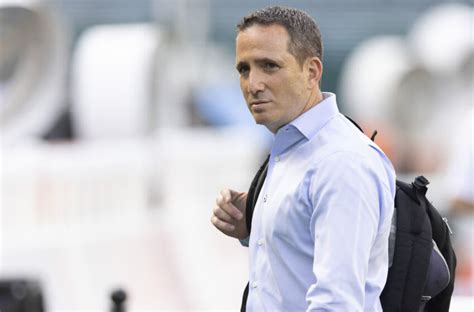 Eagles general manager Howie Roseman praised for salary cap mastery