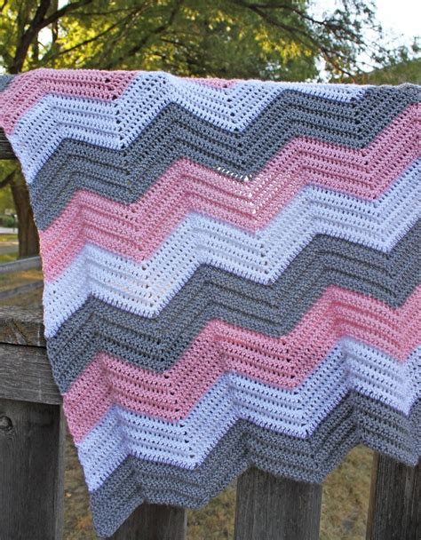 Free Crochet Pattern Chevron Baby Blanket at Jonathan Romero blog