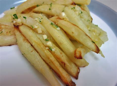 The Vegan Chronicle: Garlic Fries