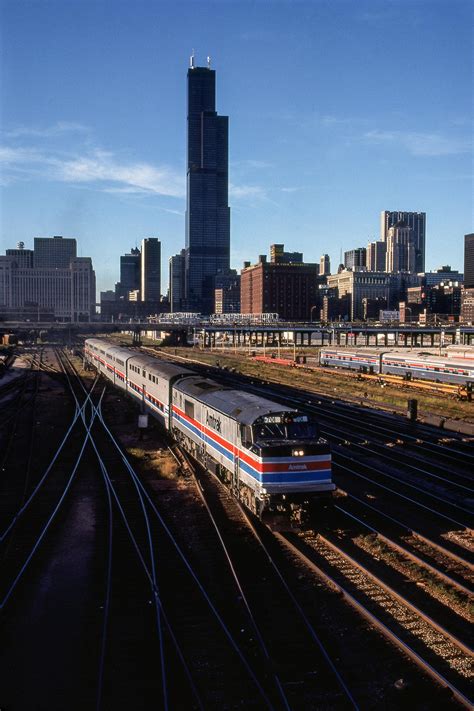 Amtrak's Illinois Zephyr lead by a GE P30CH in Chicago, Illinois on ...