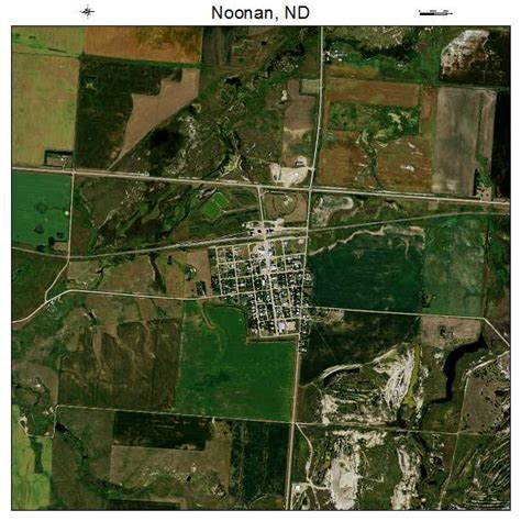 Aerial Photography Map of Noonan, ND North Dakota