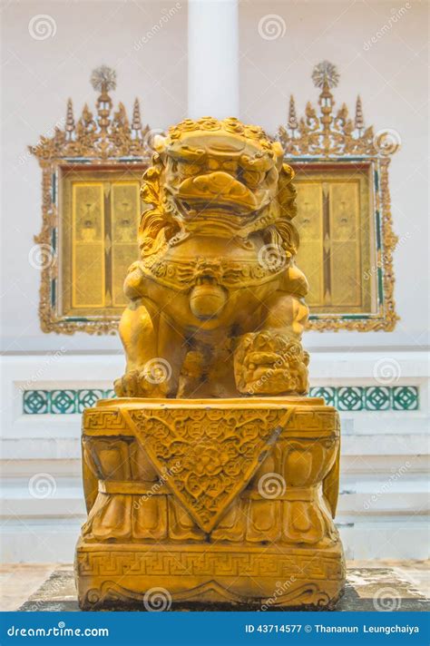 Gold lion statue. stock image. Image of sculpture, style - 43714577