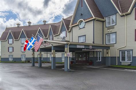 Quality Inn Riviere du Loup, QC - See Discounts