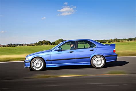 BMW M3 Sedan (E36) Specs & Photos - 1994, 1995, 1996, 1997, 1998 - autoevolution