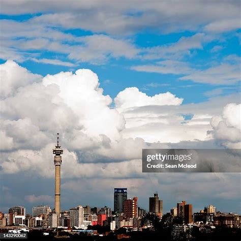 125 Johannesburg Skyline Day Stock Photos, High-Res Pictures, and ...