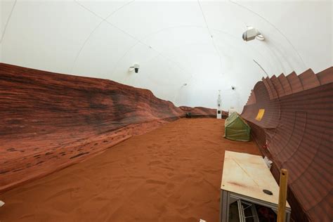 Inside the Mars simulations preparing humans for life on the red planet | CNN