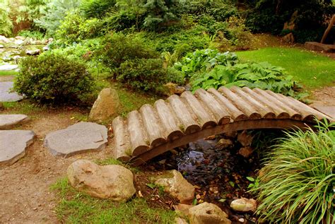 24 Incredible and Varied Garden Bridge Designs - Garden Lovers Club