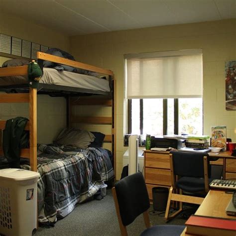 The Commons Gallery | Housing and Residence Life