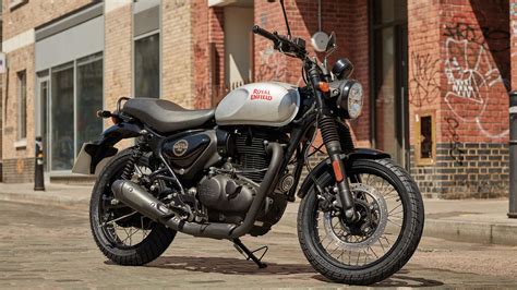 Hunter 350: How Royal Enfield is targeting younger demography to drive sales | Zee Business