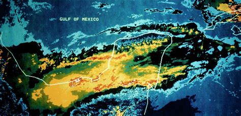 Erupting El Chichon Volcano Photograph by Noaa/science Photo Library.