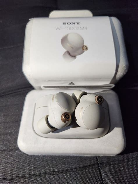 Sony WF-1000XM4 earbuds silver, Mobile Phones & Gadgets, Mobile ...