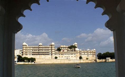 Jaipur To Udaipur Short Trip | Udaipur Jaipur Weekend Tour