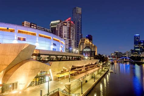 River Yarra and Buildings on the Southbank at Night, Melbourne, Editorial Photo - Image of ...